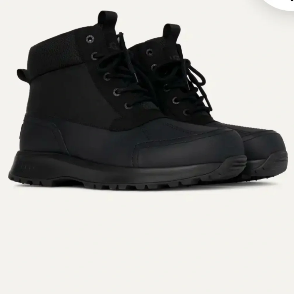 New in Box Emmett Duck‎ Boot Black size 11 waterproof insulated